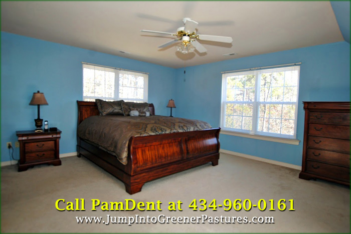 Home for Sale in Gordonsville VA - 195 Jenkins Dr - 006 Master Bedroom
