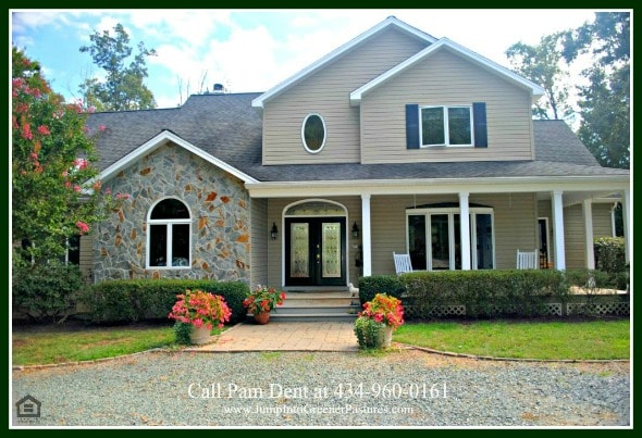 Luxury Country Homes for Sale in Scottsville VA