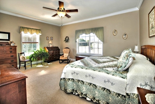 Cedar Lane Master Bedroom 600×402