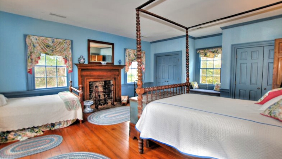 Historic Mill Hill Farm PAM DENT